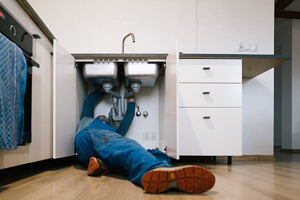 Professional Pipe Repair technician working in Union, MI